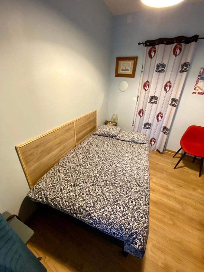 Sympathique Logement En Rez-De-Chausse, De 21M 2 Beauvais Luaran gambar